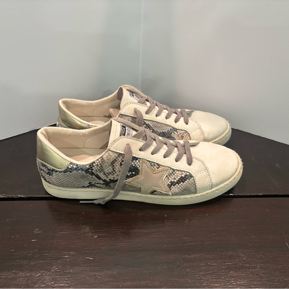 Vintage Havana Women's Sneakers with Snake Print
